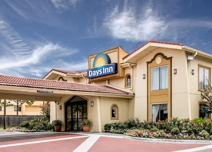 Days Inn By Wyndham Houston