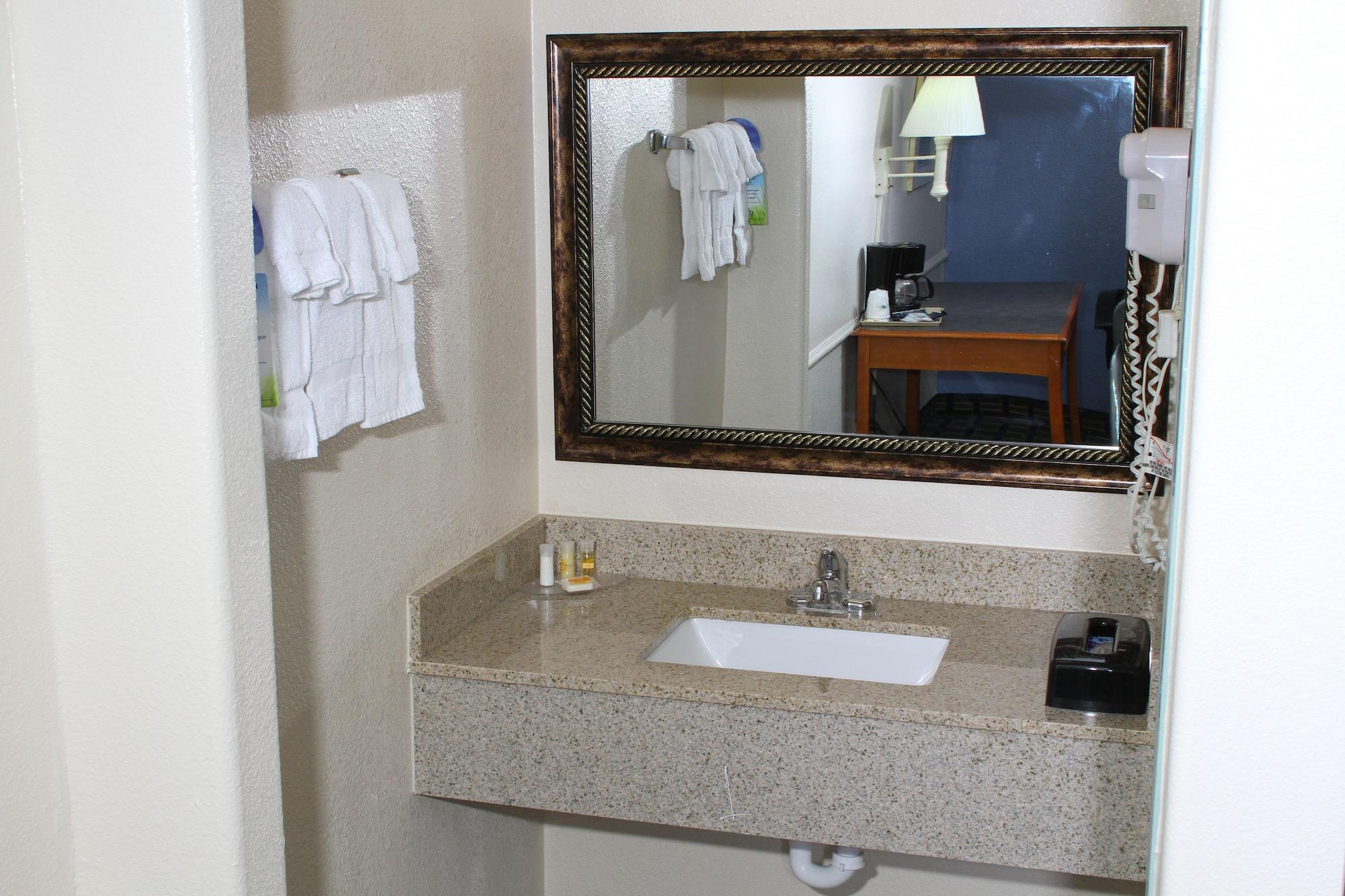 Hotel Days By Wyndham Houston