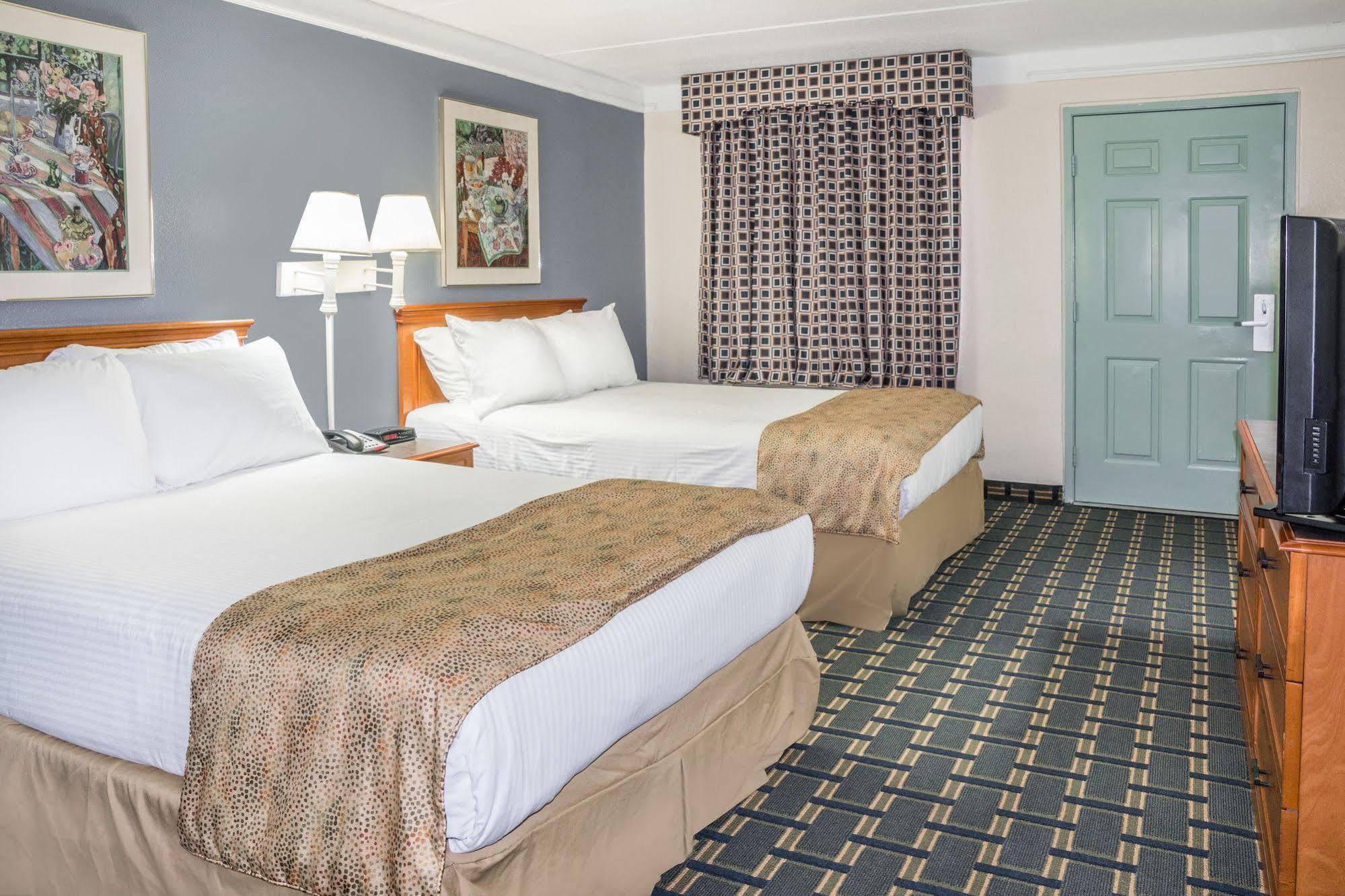 Days By Wyndham Houston